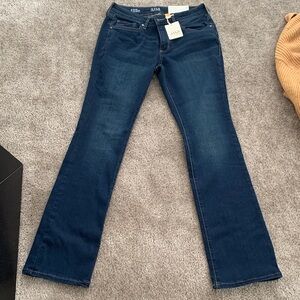 a.n.a Women's Boot Cut Jeans in Deep Indigo size 6